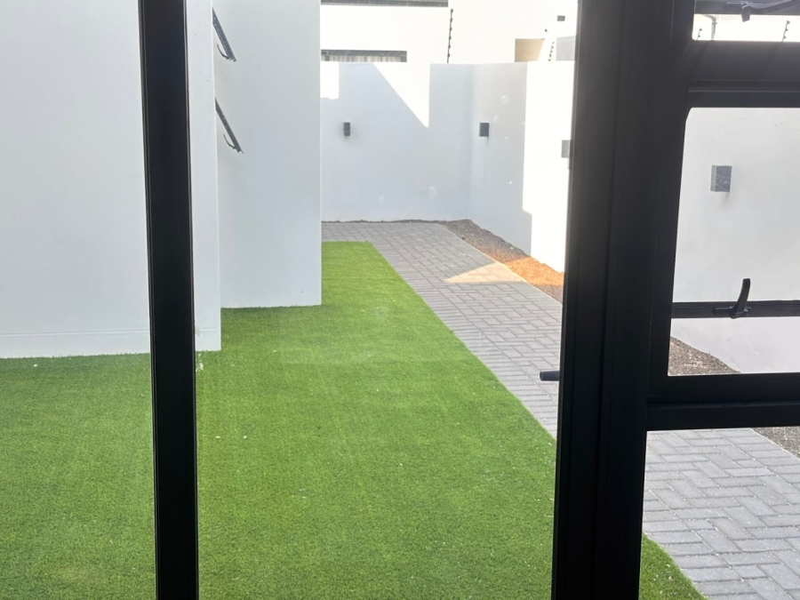 4 Bedroom Property for Sale in Sandown Western Cape